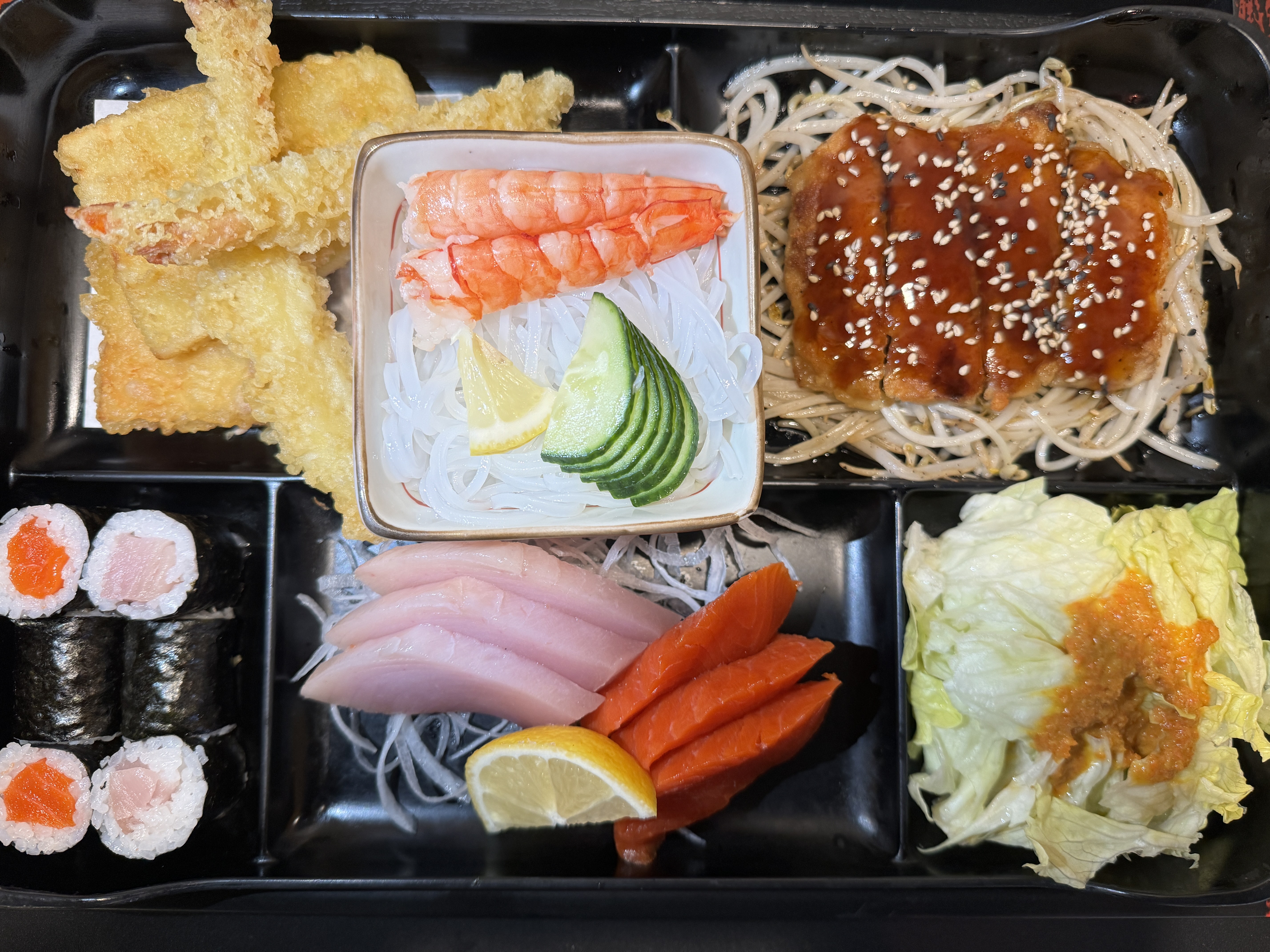 DINNER BOX